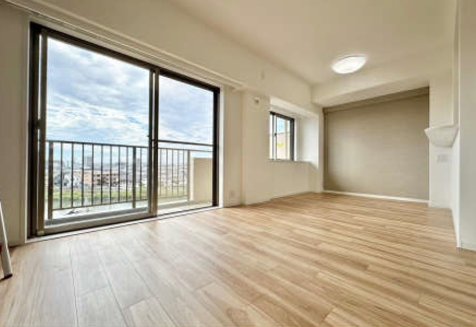 オーベル越谷南の居間・リビング