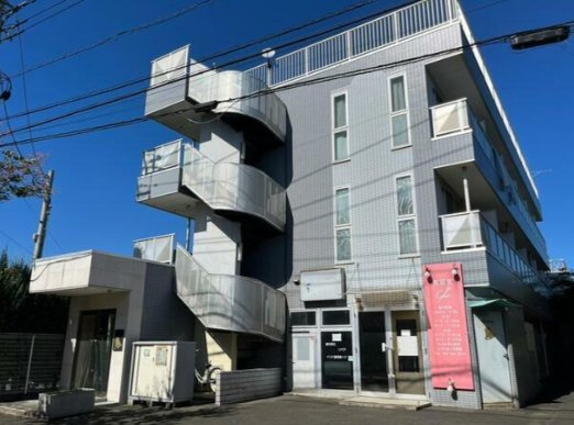 ベルハウス２番館の外観