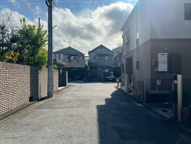 堺市北区金岡町戸建の前面道路含む現地写真