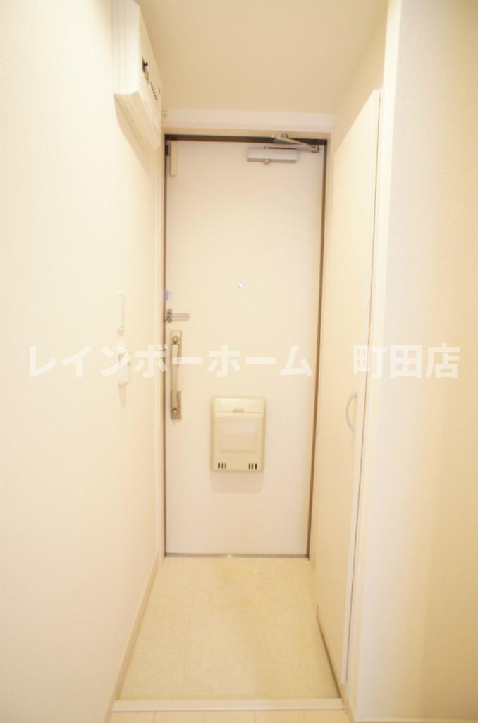 リブリ・長後※初期費用分割あと払いサービス利用可能物件の玄関