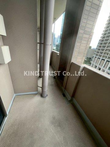 グランフロント大阪オーナーズタワーのバルコニー|落ち着いた時間を過ごせるバルコニーです