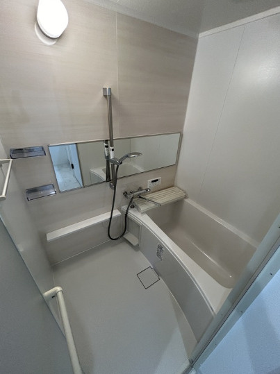 シャトード本山の浴室