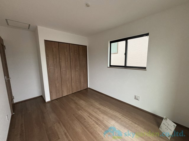 平塚市西八幡4丁目　新築戸建　全2棟B号棟の子供部屋