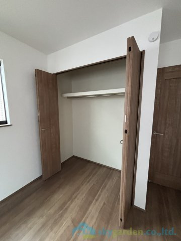 平塚市西八幡4丁目　新築戸建　全2棟B号棟の収納