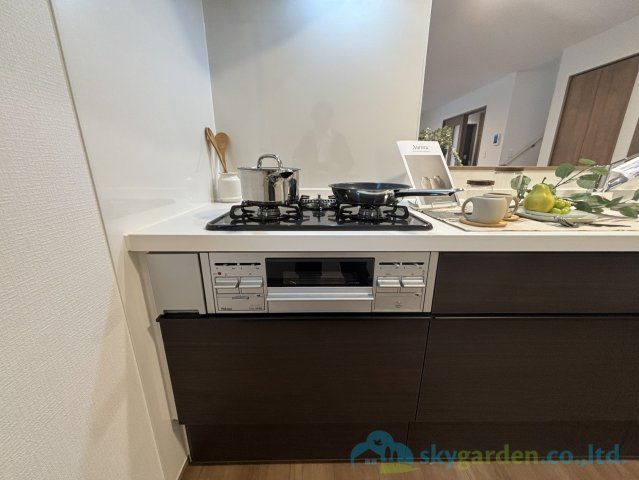 平塚市西八幡4丁目　新築戸建　全2棟B号棟のキッチン