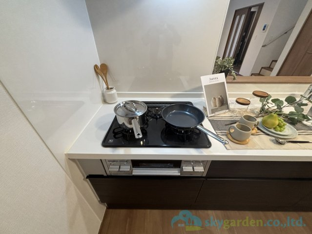 平塚市西八幡4丁目　新築戸建　全2棟B号棟のキッチン