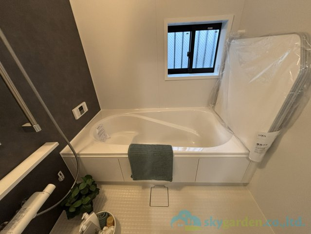 平塚市西八幡4丁目　新築戸建　全2棟B号棟の浴室