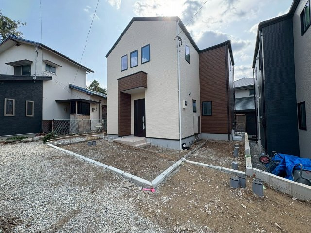 南区中尾１丁目　新築戸建　２棟
