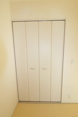 郡山市富久山町福原字三斗蒔田　　　2号棟　　　行健小学校、行健中学区　の収納