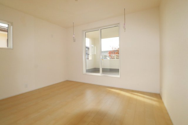 郡山市富久山町福原字三斗蒔田　　　2号棟　　　行健小学校、行健中学区　の洋室