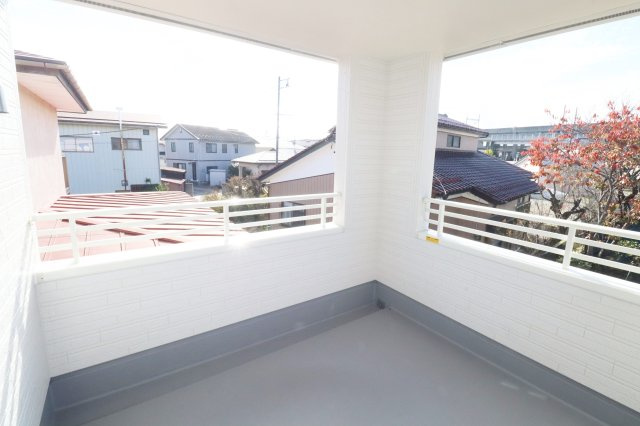 郡山市富久山町福原字三斗蒔田　　　2号棟　　　行健小学校、行健中学区　のバルコニー