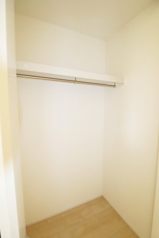 郡山市富久山町福原字三斗蒔田　　　2号棟　　　行健小学校、行健中学区　の収納