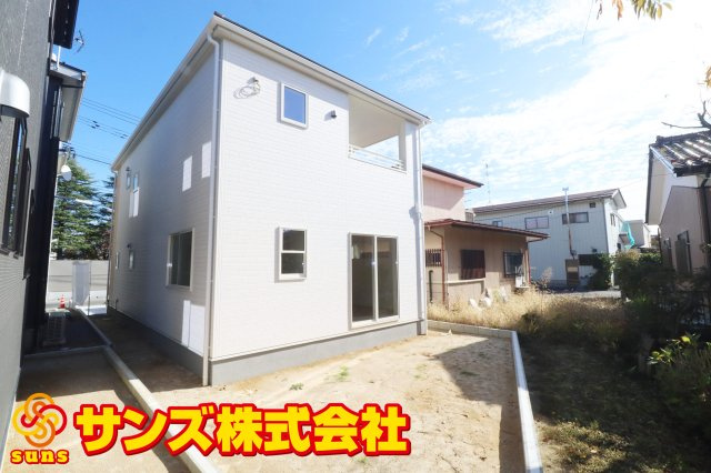 郡山市富久山町福原字三斗蒔田　　　2号棟　　　行健小学校、行健中学区　の外観|北西側から見た外観