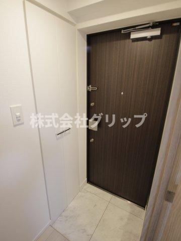 アルコバレーノ横濱鶴見の玄関