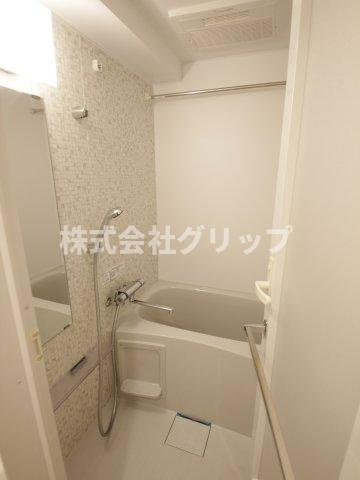 アルコバレーノ横濱鶴見の浴室