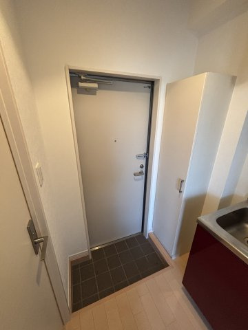 ソレイユ津田沼の玄関