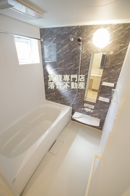 【浴室】 | シャルマン48 | 浴室乾燥機能付き。広々とした一坪風呂