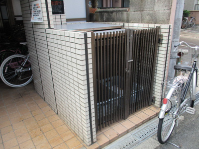 【その他共用部分】 | ボアミリッチ1 | 敷地内ゴミ置き場です