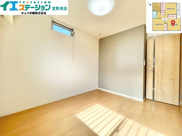 長田３丁目戸建ての洋室