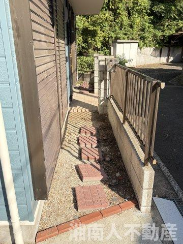 逗子市沼間３丁目４－１７戸建ての外観|外観は落ち着いています