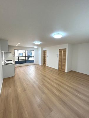 【居間・リビング】 | 今津野田町　中古戸建