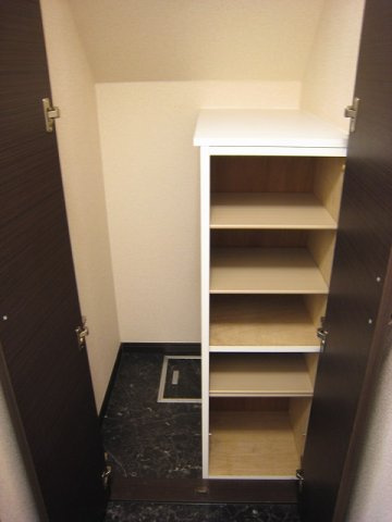 レオネクストグルージアの玄関