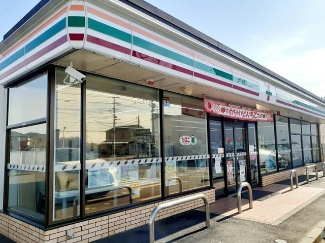 六崎アパートの周辺|セブンイレブンまで200m