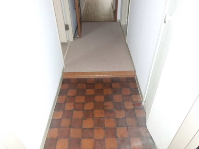 イトーピア灘ＫＩＴＡＮＯの玄関