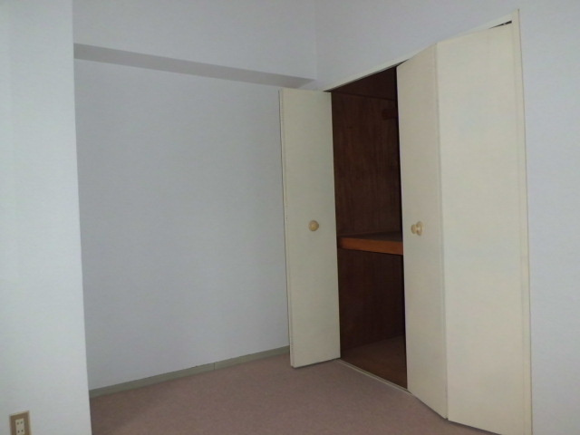 イトーピア灘ＫＩＴＡＮＯの収納