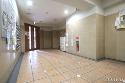 【ロビー】 | ドミール長者町 | ゆとりのあるロビーです