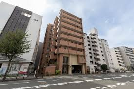 レイセニット江坂の外観