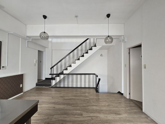 アコテパリジェンヌ|名古屋市の賃貸ならMy賃貸の居間・リビング|アコテパリジェンヌ