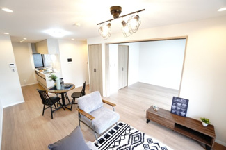 【居間・リビング】 | 【上質リノベ】パークヒルズ中須公園 | 室内（2026年1月15日10：00頃）撮影
