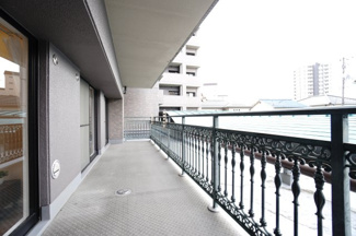 【バルコニー】 | 【上質リノベ】パークヒルズ中須公園 | 現地（2026年1月15日10：00頃）撮影
