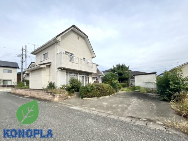 【中古戸建】伊勢崎市太田町の外観|■外観｜土日のご見学はもちろん、平日・夜間のご案内も大歓迎です♪「今から見たい」や「仕事終わりに見たい」にもご対応できますのでお気軽にお問い合わせください♪