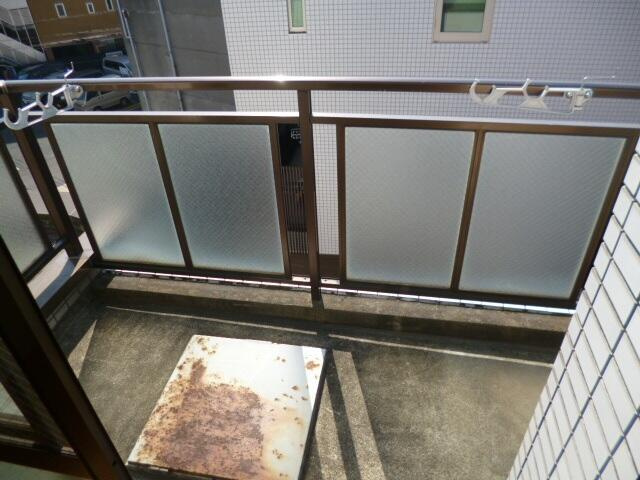 【バルコニー】