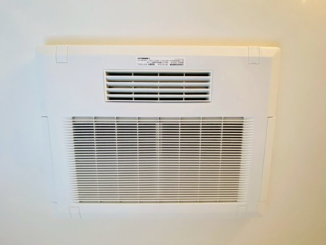 ブルーミングガーデン/東区/山ノ内3丁目/全2棟/1号棟の冷暖房・空調設備