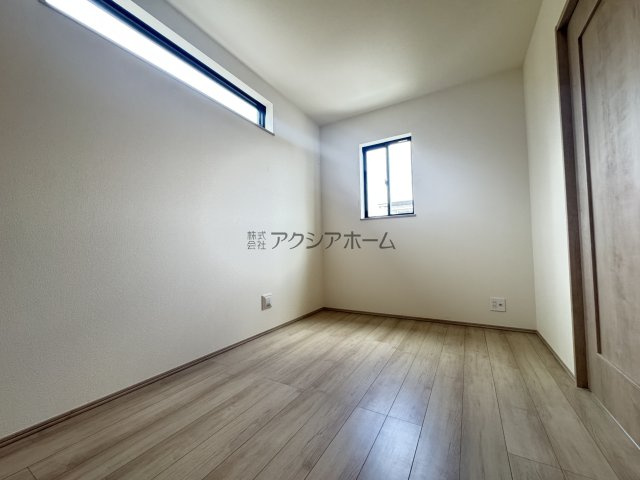 所沢市中新井3丁目・全2棟　新築一戸建　A号棟の洋室|北西側洋室4.5帖