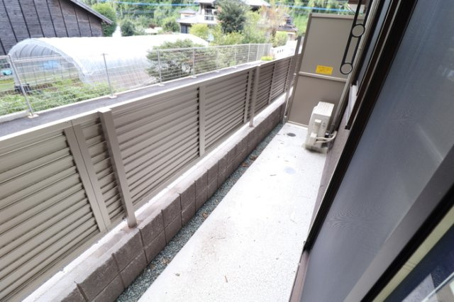 ポシェット大津のバルコニー