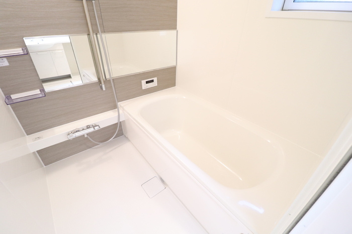 ポシェット大津の浴室