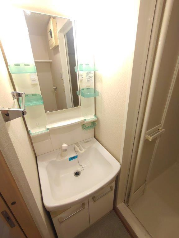 【洗面所】