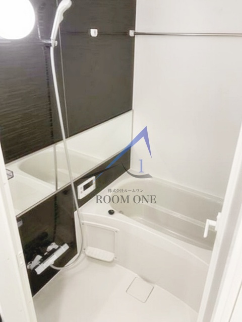 ルネサンスコート秋葉原の浴室|お風呂です。