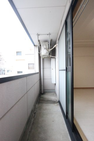 エメラルドノービレⅡのバルコニー