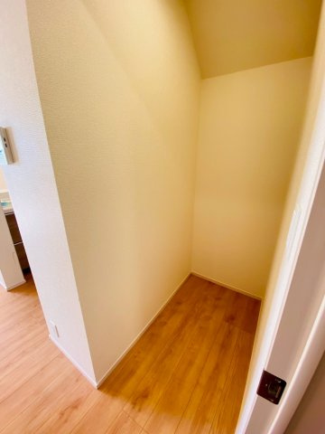 ブルーミングガーデン/東区/山ノ内3丁目/全2棟/2号棟の収納