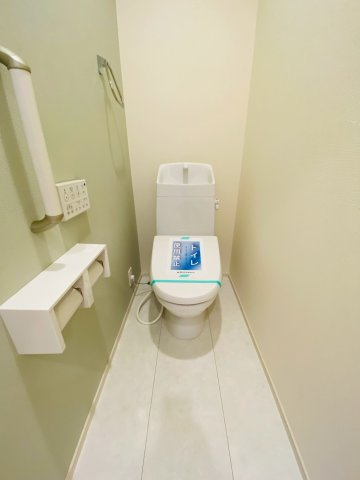 ブルーミングガーデン/東区/山ノ内3丁目/全2棟/2号棟のトイレ