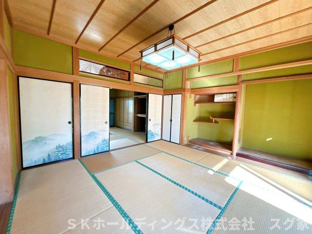 綾部市上延町旦寺中古住宅の和室