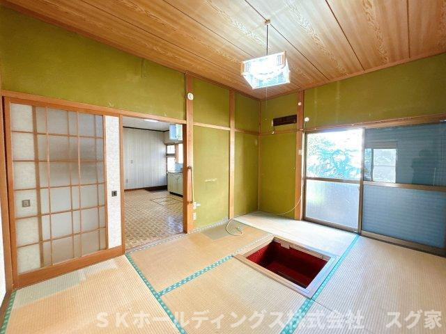 綾部市上延町旦寺中古住宅の和室