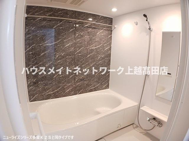 カーサさくらＡの浴室|バス