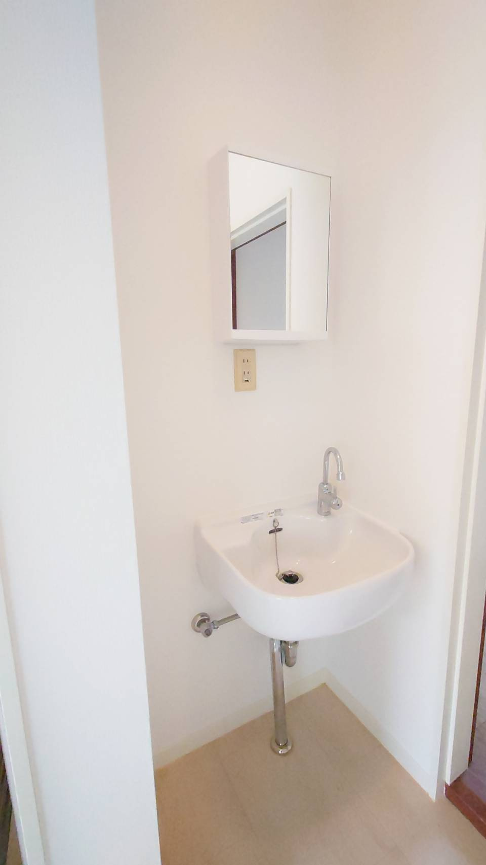 コートハウス原田A棟の洗面所