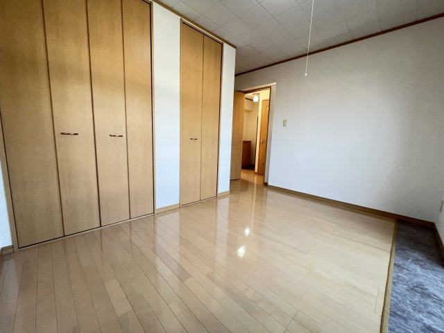 ヴェルドミールの内装